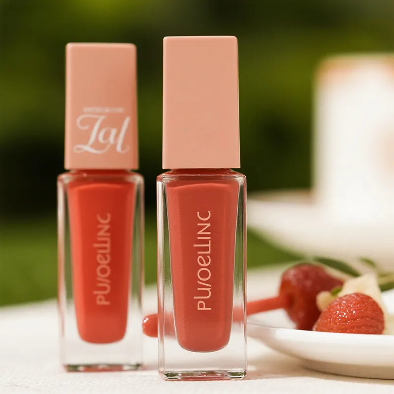 Персонализирана опаковка за гланц за устни